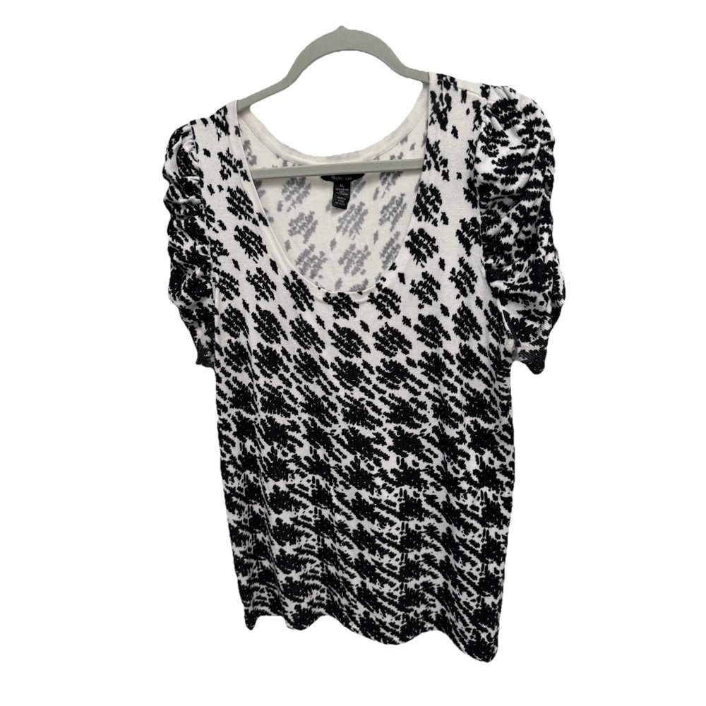 Macys Style and Co Women's Knit Top Size XL White/Black Geo Short Ruched Sleeves